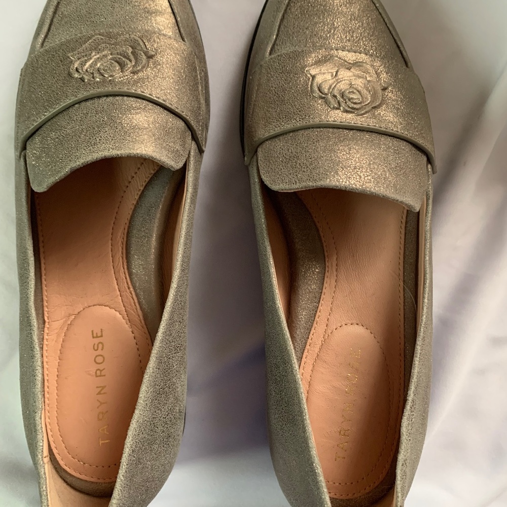 Taryn Rose flats